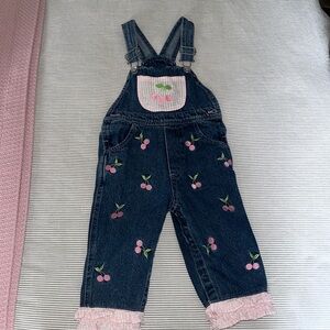 Jean overalls 🍒